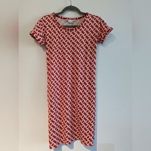 Diane Von Furstenberg 100% Silk dress